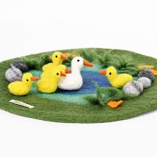 Duck Pond With 6 Ducks Play Mat