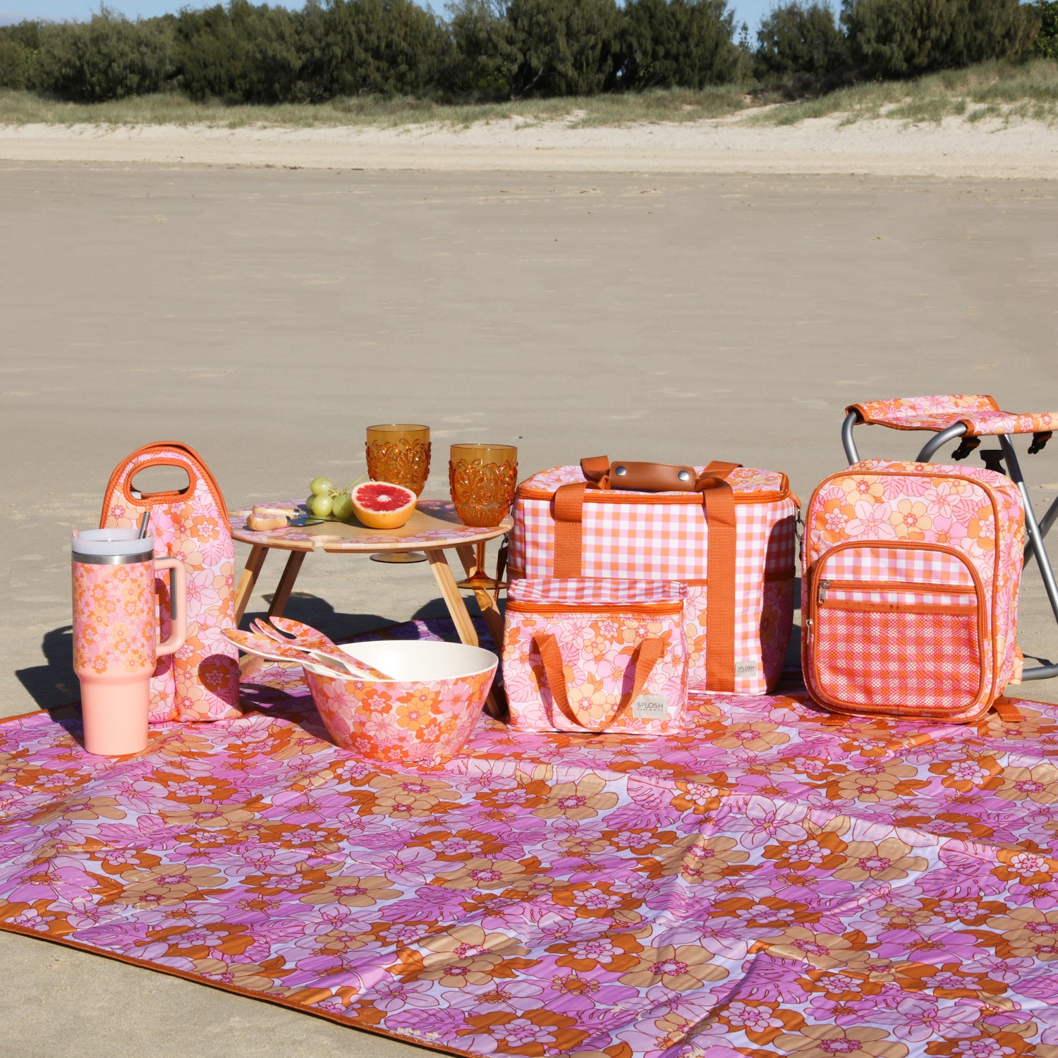 Picnic Retro Floral Rug