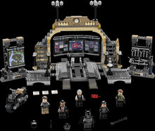 Load image into Gallery viewer, Lego 76183 Dc Heroes Batcave The Riddler Face-off Age 8+
